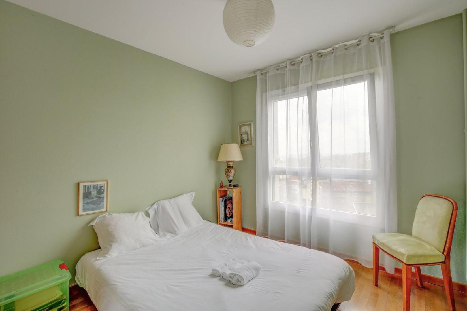 Aux Portes Des Lilas บันโยเล่ ภายนอก รูปภาพ